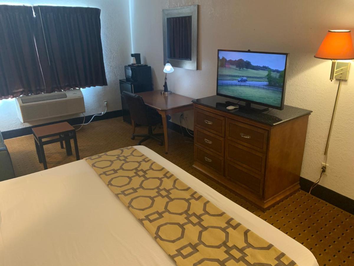 Brentwood Inn & Suites Hobbs Ngoại thất bức ảnh