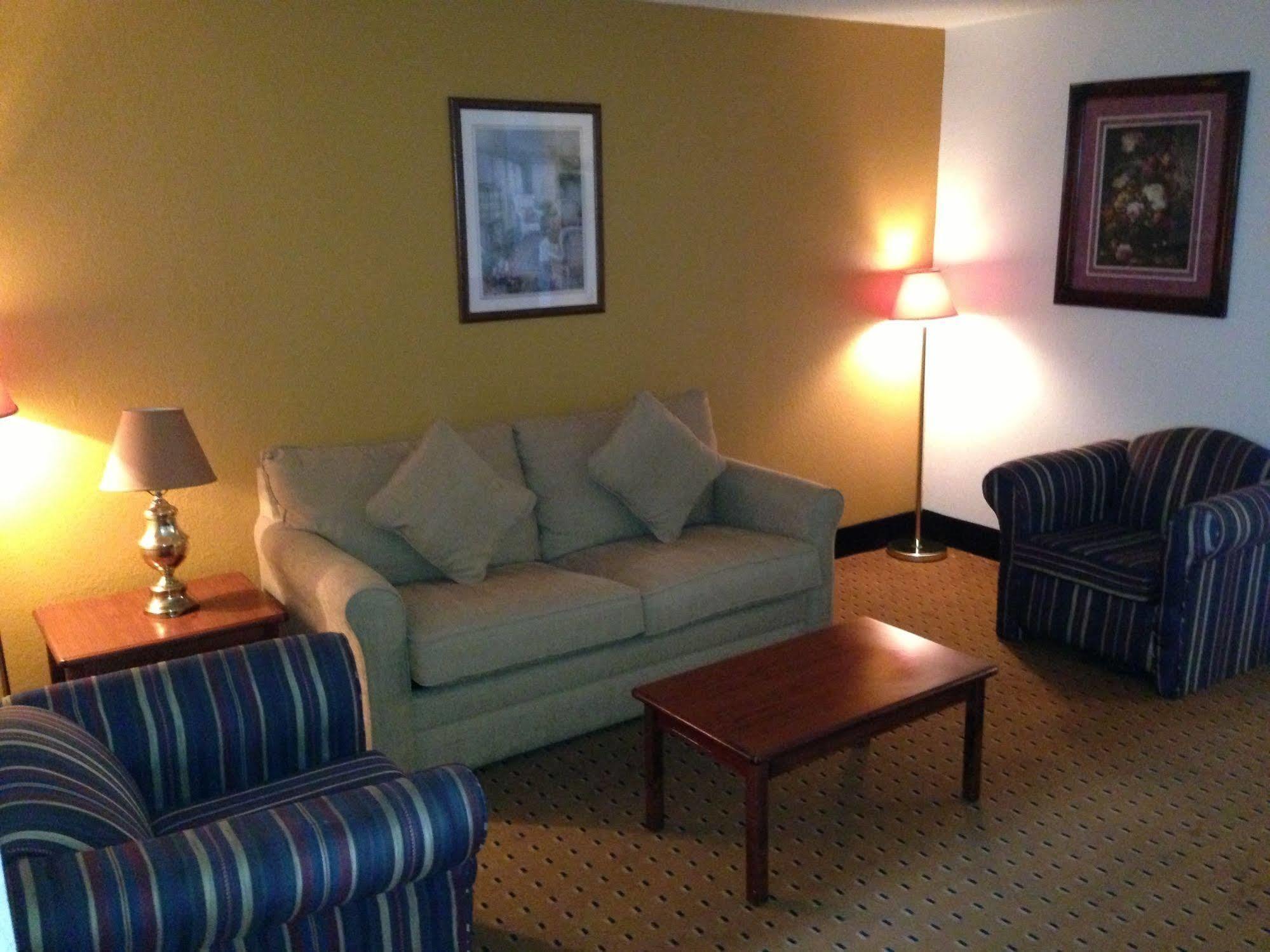 Brentwood Inn & Suites Hobbs Ngoại thất bức ảnh